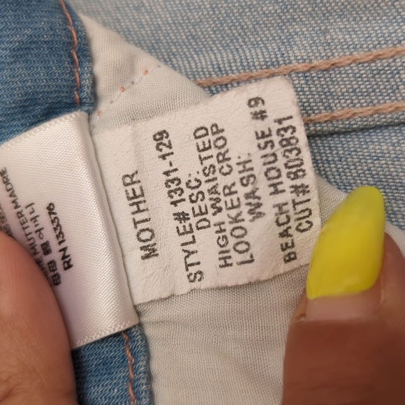 Mother High Waisted Looker Jeans - Picture 5 of 7